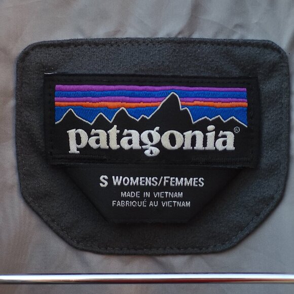 Patagonia Women’s Radalie Insulated Parka Jacket In Forge Grey Small - Picture 2 of 7
